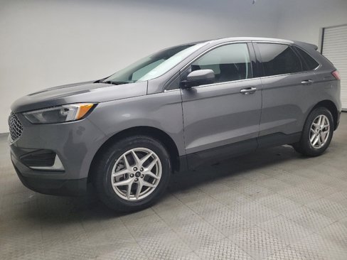 Used 2024 Ford Edge SEL image 2