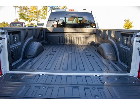 New 2026 Ford F350 Lariat image 13