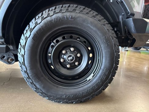Used 2023 Ford Bronco Black Diamond image 47