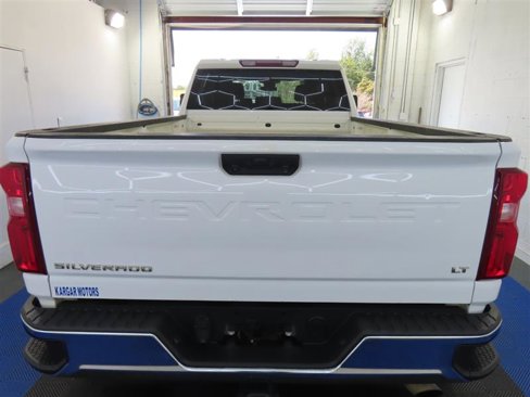 Used 2024 Chevrolet Silverado 3500 LT w/ Convenience Package image 11