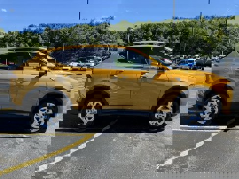 New 2024 Dodge Hornet GT w/ Cold Weather Group image 6