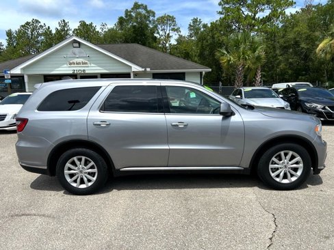 Used 2019 Dodge Durango SXT w/ 3rd Row Seating Group image 4