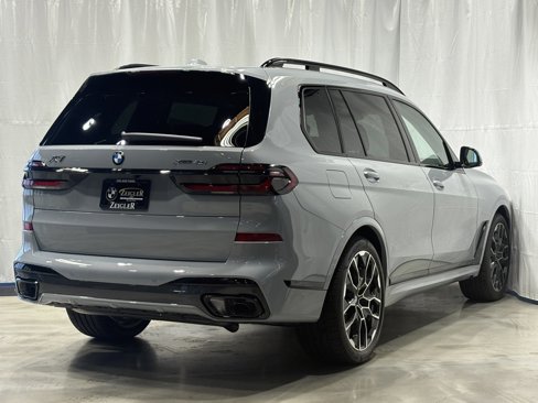 New 2026 BMW X7 xDrive40i w/ Executive Package image 6
