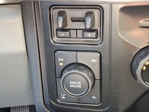 New 2025 Ford F350 XLT w/ Black Appearance Package image 20