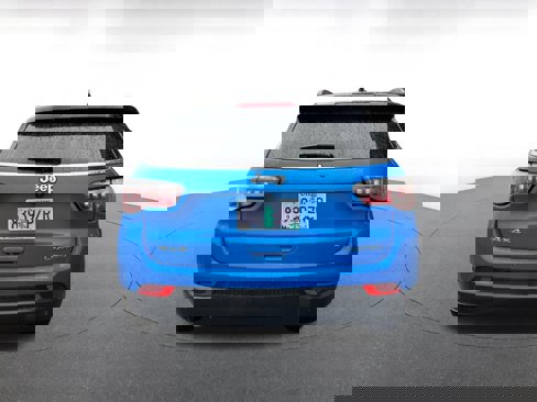 Used 2025 Jeep Compass Limited image 6