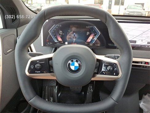 Used 2026 BMW iX xDrive60 image 18