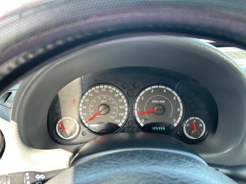 Used 2005 Jeep Liberty Sport image 28