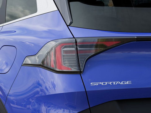 New 2026 Kia Sportage EX image 11