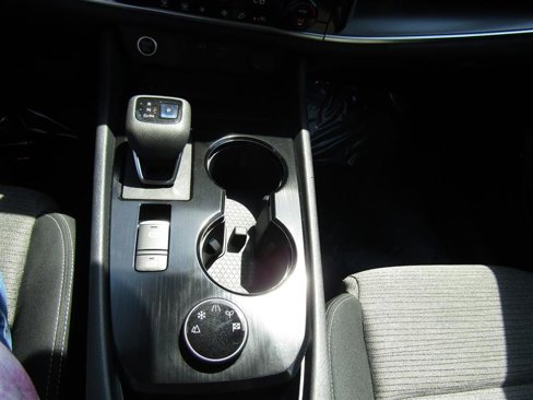 Used 2022 Nissan Rogue SV image 20