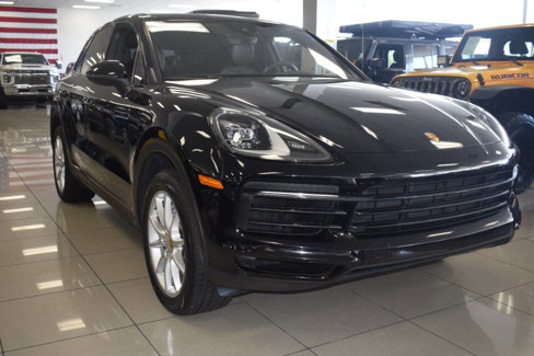 Used 2021 Porsche Cayenne image 1