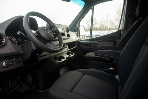 Used 2025 Mercedes-Benz Sprinter 2500 image 26