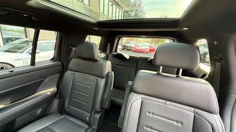 Used 2024 Hyundai Santa Fe Calligraphy image 17