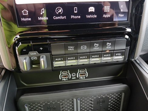 New 2026 RAM 3500 Laramie image 37