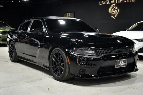 Used 2017 Dodge Charger R/T image 3