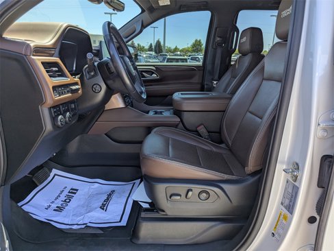 Used 2022 Chevrolet Tahoe High Country image 13