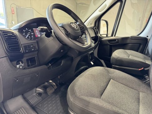 Used 2023 RAM ProMaster 2500 image 11