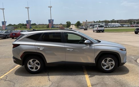 Used 2024 Hyundai Tucson SEL image 3
