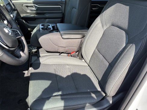 New 2026 RAM 1500 4x4 Crew Cab image 18