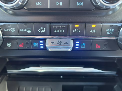 New 2026 Ford F350 Platinum image 19
