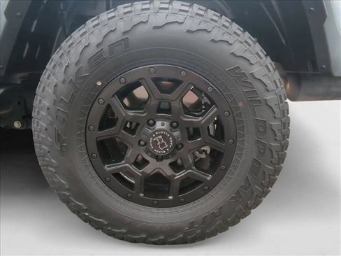 Used 2021 Jeep Gladiator Sport image 27