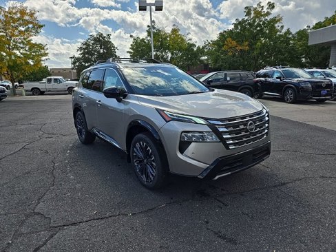 New 2026 Nissan Rogue Platinum image 3