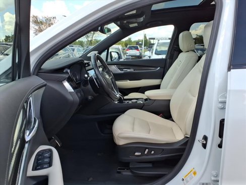 Used 2023 Cadillac XT6 Sport w/ LPO, Floor Liner Package image 17
