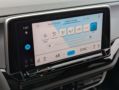 New 2026 Volkswagen Atlas Cross Sport SEL Premium R-Line image 21