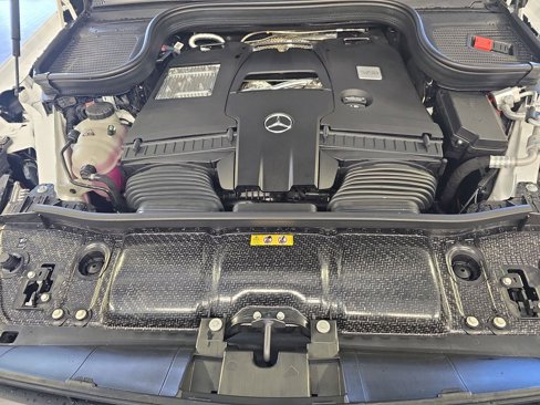 New 2026 Mercedes-Benz GLS 580 4MATIC image 33