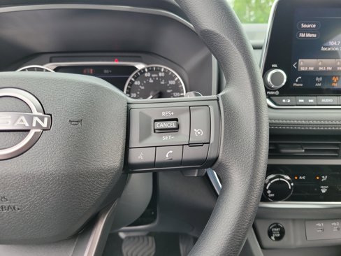 New 2026 Nissan Rogue S image 23