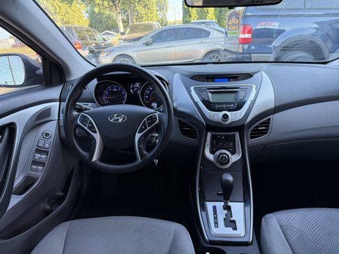 Used 2012 Hyundai Elantra GLS w/ Preferred Pkg 3 image 16
