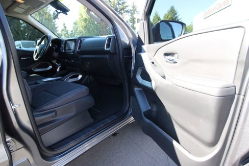 Used 2022 Nissan Frontier SV image 18