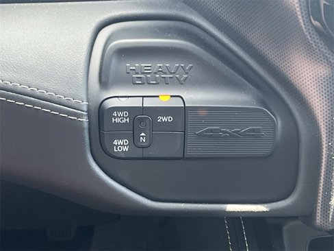 Used 2024 RAM 2500 Limited image 22