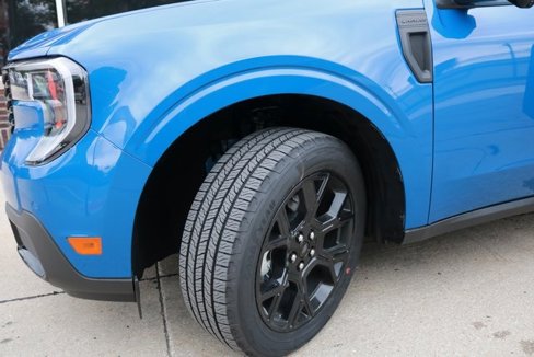 New 2025 Ford Maverick Lariat w/ Black Appearance Package image 15