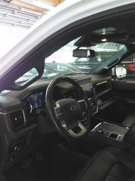 Used 2024 Ford Expedition Max Limited image 8