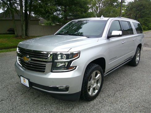 Used 2019 Chevrolet Suburban Premier image 1