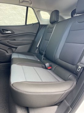 New 2025 Chevrolet Trax LT w/ LPO, Blackout Package image 23
