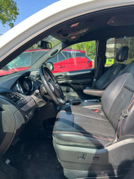 Used 2017 Dodge Grand Caravan GT image 20