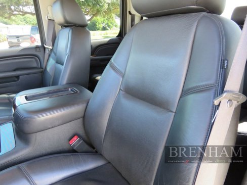 Used 2012 GMC Sierra 2500 Denali w/ Suspension Package, Off-Road image 15