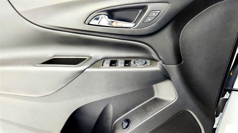 Used 2024 Chevrolet Equinox LT image 33
