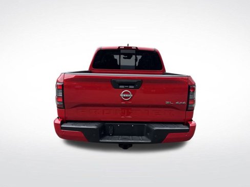 New 2025 Nissan Frontier SL image 15