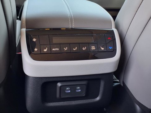 New 2026 INFINITI QX60 Luxe image 26