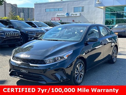 Used 2023 Kia Forte LXS image 5