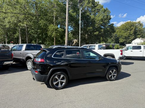 Used 2019 Jeep Cherokee Limited image 6