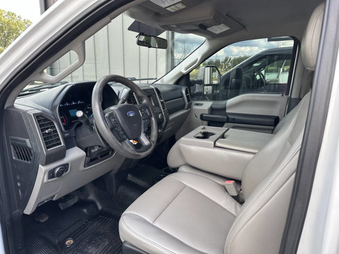 Used 2019 Ford F250 XL w/ Power Equipment Group image 13