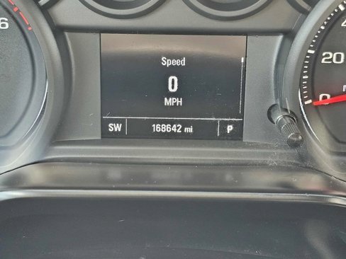 Used 2020 Chevrolet Silverado 1500 Custom w/ Custom Value Package image 21