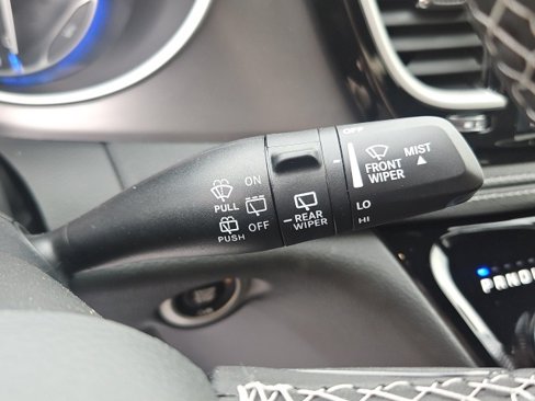 New 2025 Chrysler Pacifica Select w/ Uconnect Theater Family Group image 16