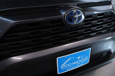 Used 2024 Toyota RAV4 LE image 9
