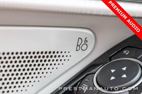 Used 2025 Ford Explorer Platinum w/ Ultimate Package image 7