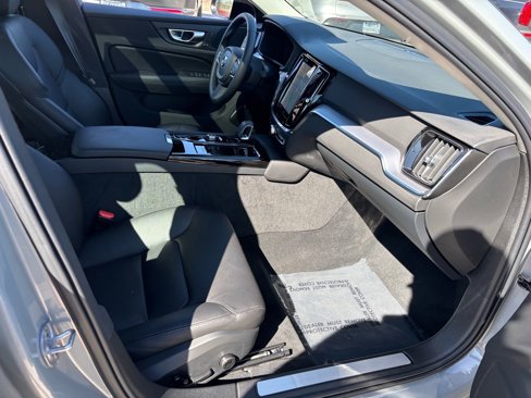 Used 2024 Volvo S60 T8 Core image 19