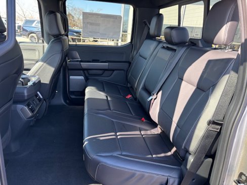 New 2025 Ford F150 Lariat w/ Equipment Group 501A Mid image 24